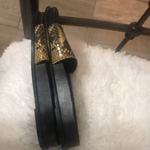 Frame Le Osborne Black Brown Python Embossed Leather Pool Slides size 39.5 / 8.5 - Picture 7 of 11